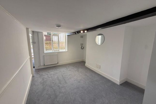 11b, Vicarage Road, Bexley photo 4