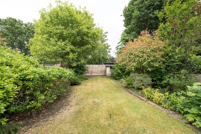 14, Buckingham Road, Wanstead photo 4