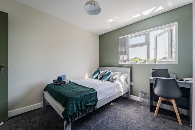 Room 4, 159, St. Georges Road, Coventry photo 3