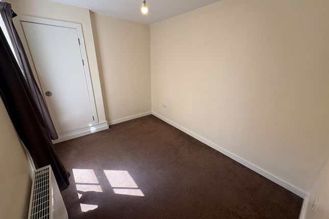 Flat 3, 28-29, Western Road, Hove photo 3