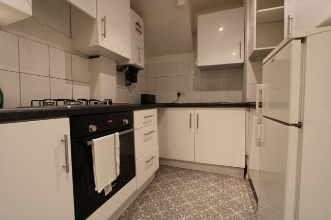 Thumbnail End terrace house to rent in Avenue Road, South Norwood