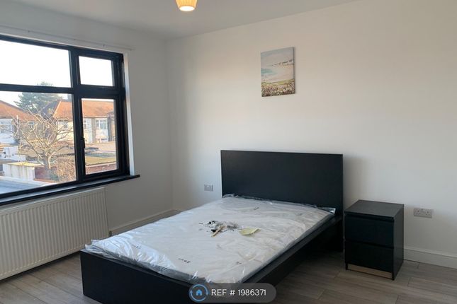Thumbnail Room to rent in Great Cambridge Road, London