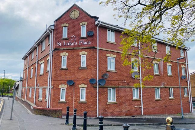 Thumbnail Flat to rent in St Lukes Place, Heywood
