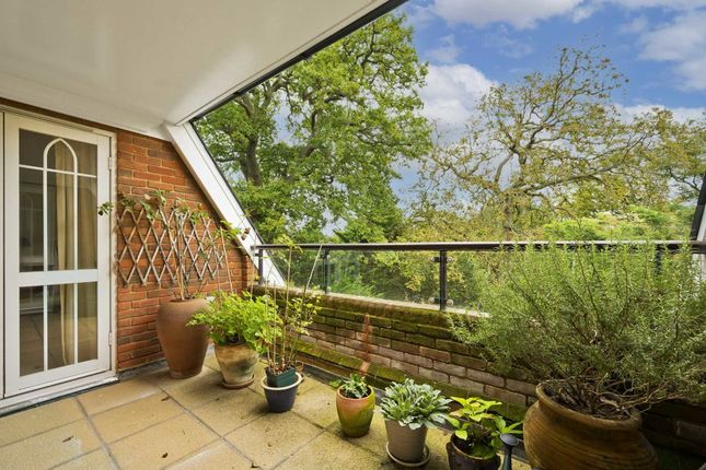 Flat for sale in Ashley Road, Walton-On-Thames