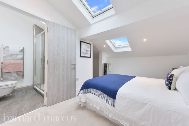5, Hyder Court, 15, Lime Grove, NEW MALDEN photo 4