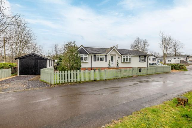 Mobile/park home for sale in The Elms, Warfield Park, Bracknell