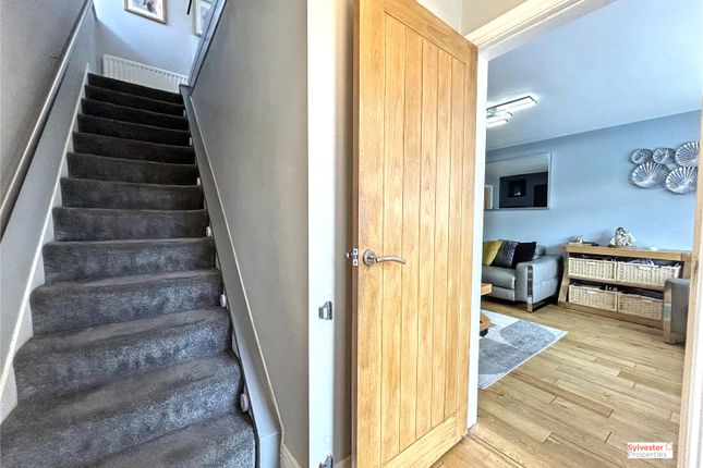14, Palmer Road, Dipton photo 2