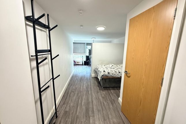 Apartment BLP8, Fox Street, Liverpool photo 4