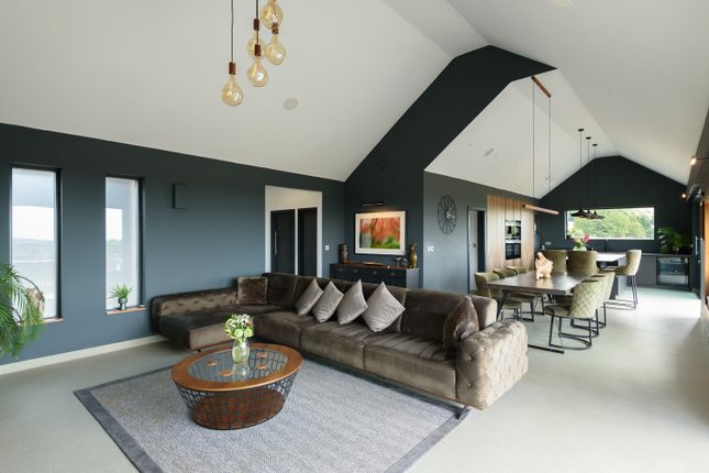 1 Palace View, Pilgrims Way, Ashford photo 4