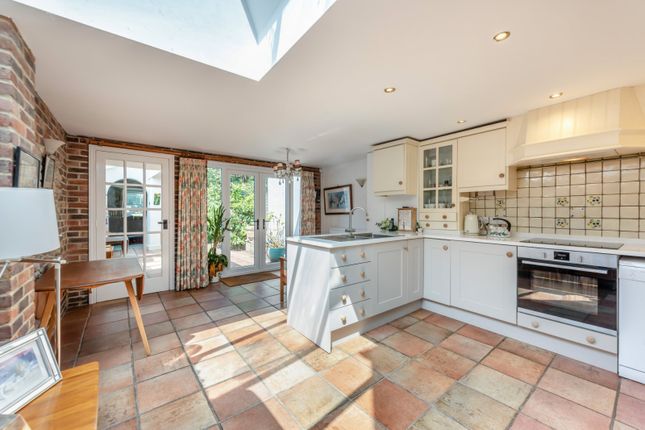 1, Litten Terrace, West Sussex photo 2