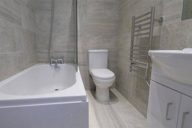 41, Flat 1, Brighton Road, Horsham photo 4