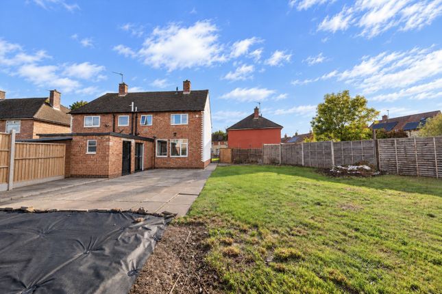 217 New Parks Boulevard, Leicester photo 2