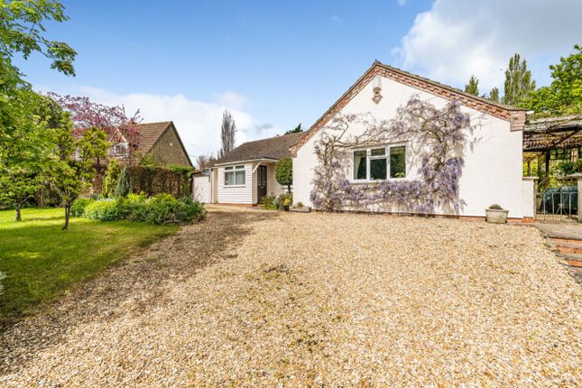 Thumbnail Detached bungalow for sale in Gelston, Gelston, Grantham, Lincolnshire