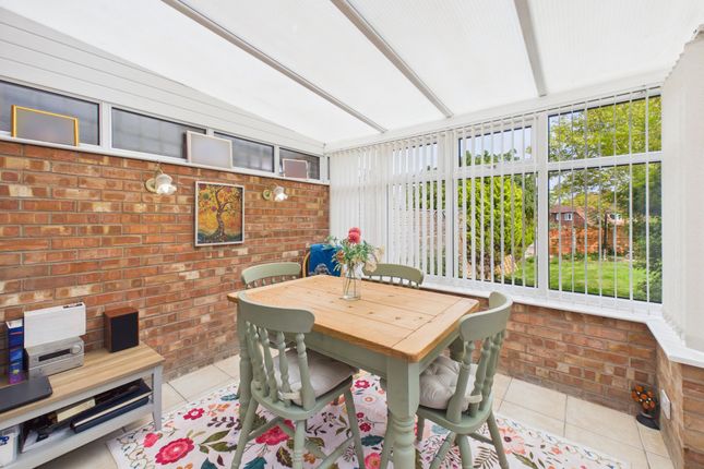 15 Spring Lane, Nottingham photo 4