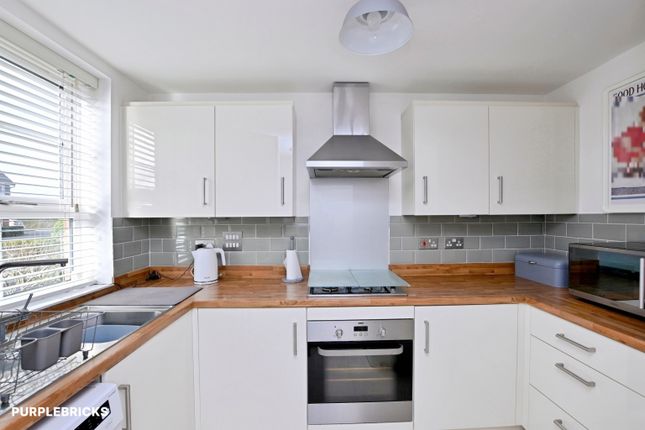 Foxglove way, Waterlooville photo 2