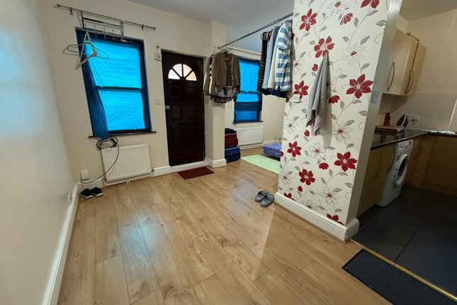 2 Bed End Terrace For Sale Stamford Road, London E6