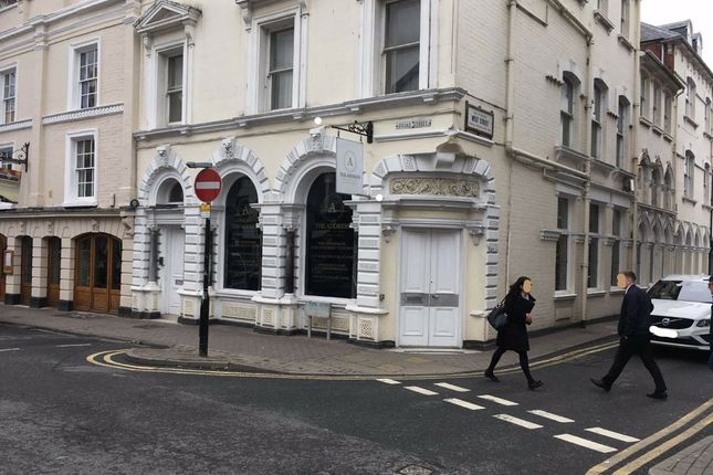 Retail premises to let in Broad Street, Hereford, Herefordshire