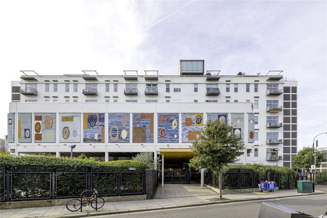 Flat for sale in The Piper Building, Peterborough Road, Fulham