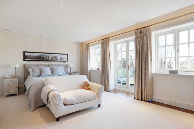 Detached house to rent in Priory Lane, Roehampton, London