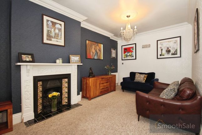 15, Styvechale Avenue, Coventry photo 4