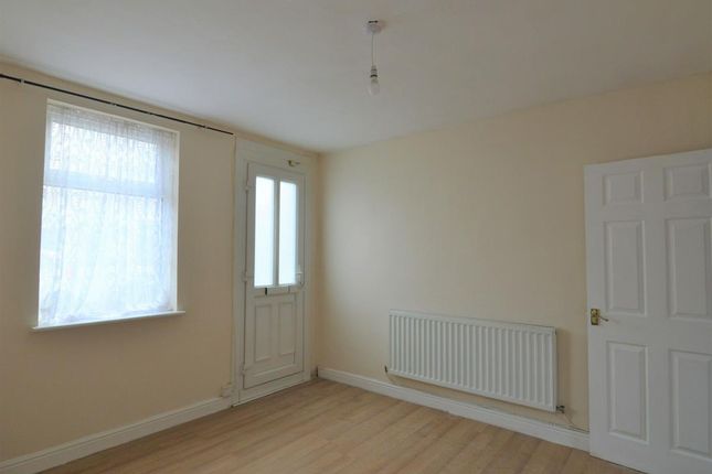 Thumbnail Terraced house to rent in New Street, Asfordby, Melton Mowbray