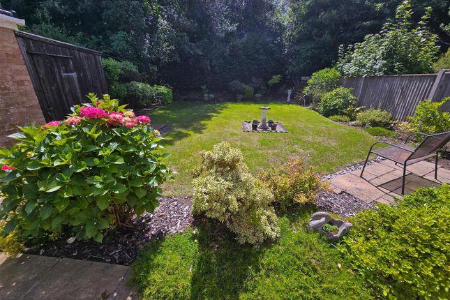 3, Appleton Drive, Great Yarmouth photo 2