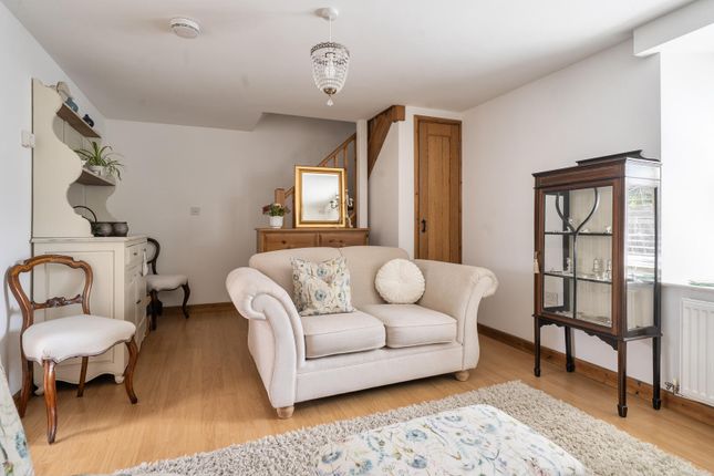 2 Elm Cottages, Fair View Lane, Colyton photo 2