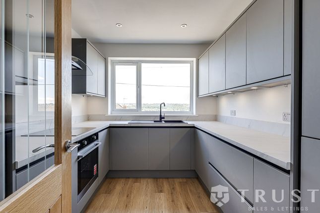 Craven Drive, Cleckheaton photo 4