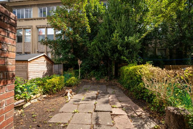 4, Chandos Street, Sheffield photo 4
