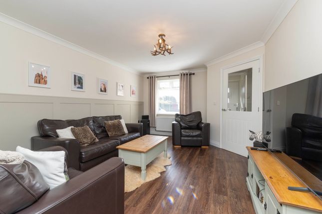21 Acorn Croft, Durham photo 2