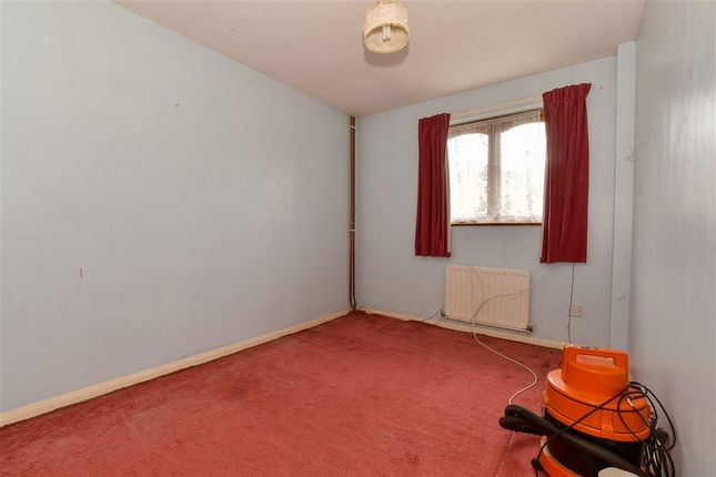 Mary Rose Avenue, Wootton photo 4
