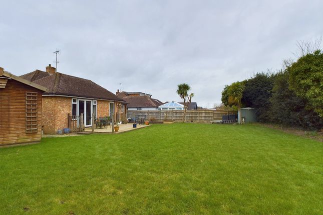 Bungalow for sale in Fay Road, Horsham, West Sussex