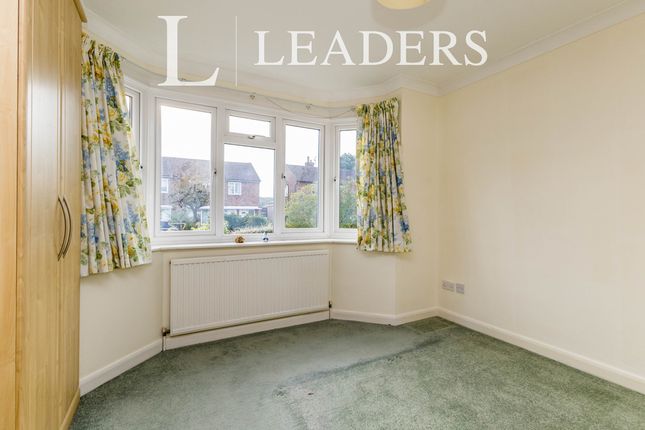 32, Queenhythe Road, Guildford photo 4