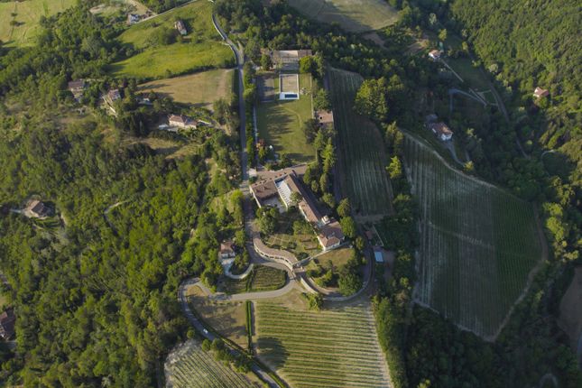 Villa for sale in Str. Monterosso, 42, 15011 Acqui Terme Al, Italy