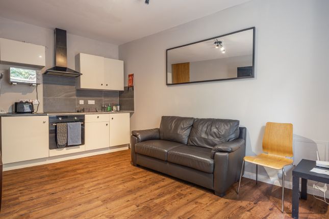Hoppers Cottage, 6 Hexham Road, Newcastle Upon Tyne photo 3