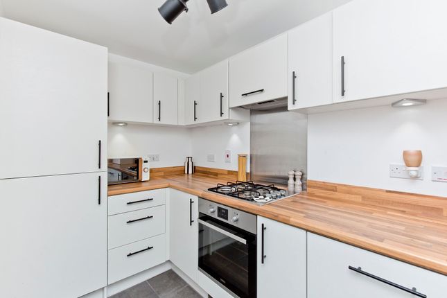 8, Curlew Way, Inverkeithing photo 4