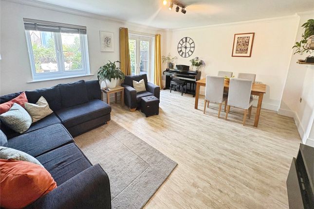 34, Oakwood Drive, Littlehampton photo 3