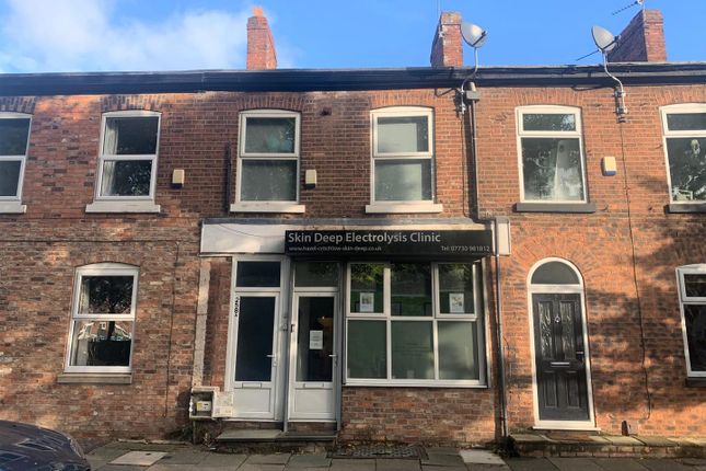 Thumbnail Property to rent in Flixton Road, Urmston, Manchester