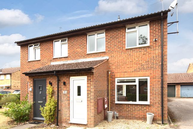 8, Manston Close, Bicester photo 2