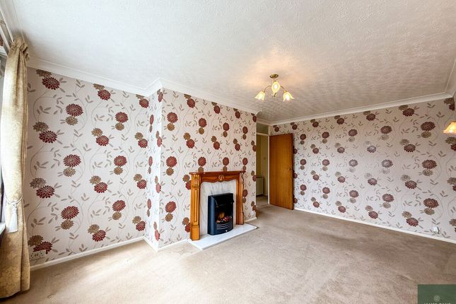 5, Lewman Close, Truro photo 4
