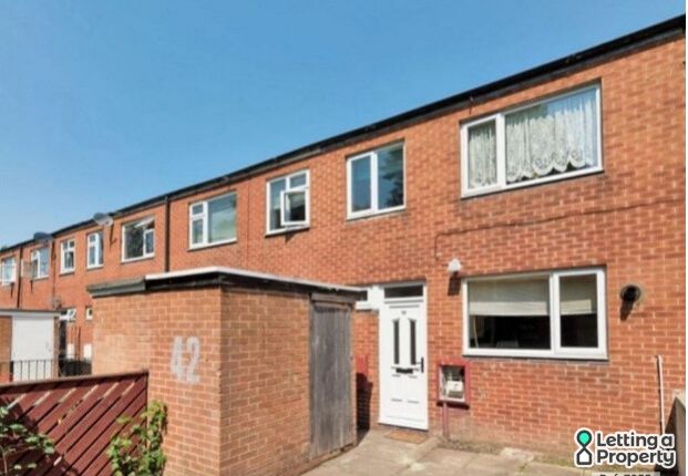 Thumbnail End terrace house to rent in Warwick Court, Loughborough, Leicestershire