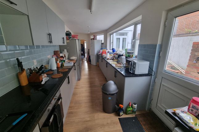 End terrace house for sale in Southtown Road, Great Yarmouth