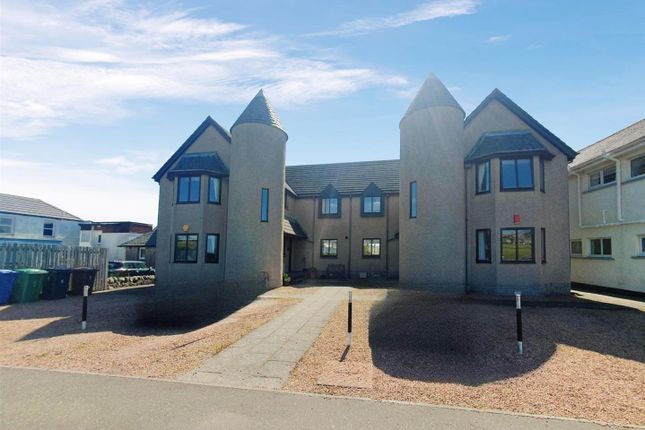 Thumbnail Flat to rent in Links Road, Earlsferry, Leven