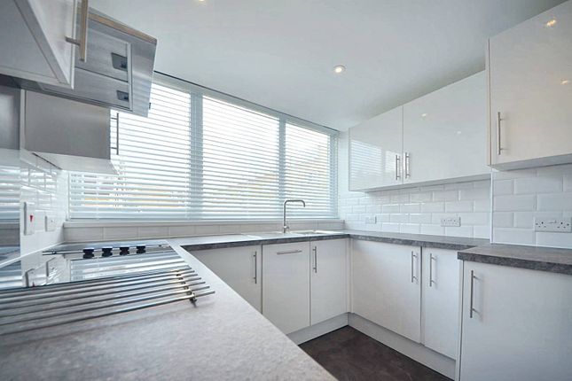 Flat to rent in Dingley Lane, Streatham Hill