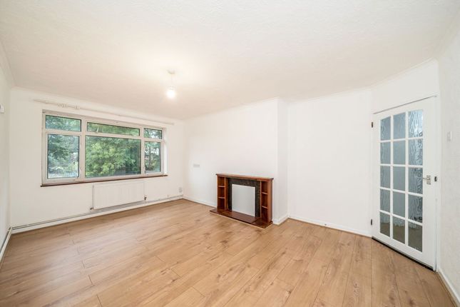 46, Balder Rise, London photo 2