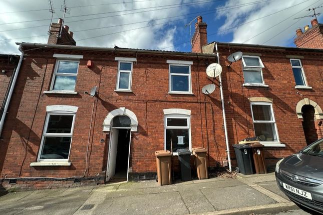 Terraced house for sale in 11 Toronto Street, Lincoln, Lincolnshire