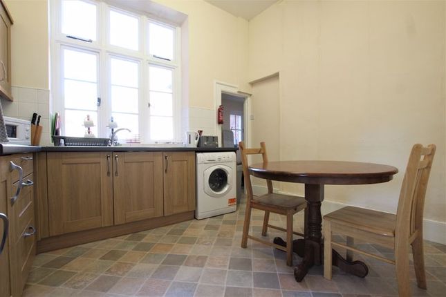 Room to rent in St. Marys Square, Gloucester