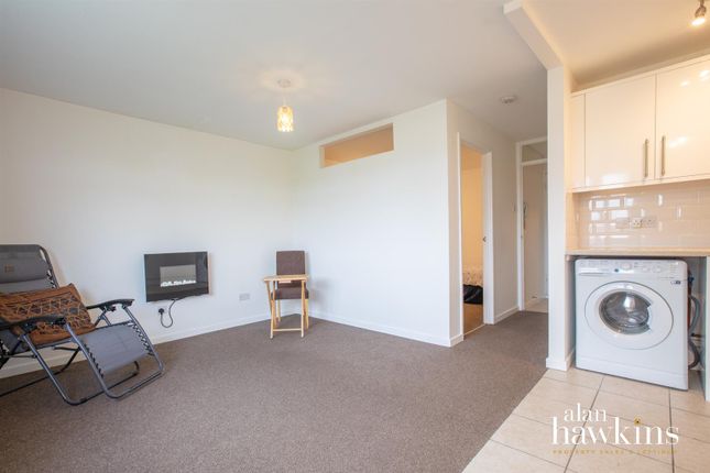 14, Marlborough Court, Royal Wootton Bassett photo 5