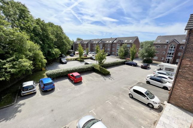 Flat 42 The Horizons, Moss Lane, Bolton photo 3