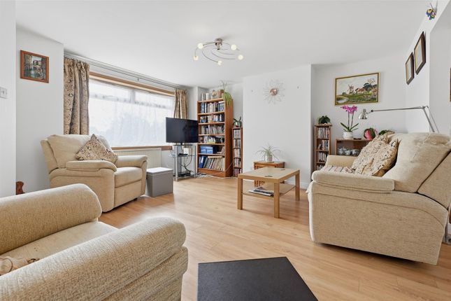 16, Downfield Place, Kirkcaldy photo 4